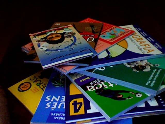 Escolha de Livros Didáticos para Escolas Municipais